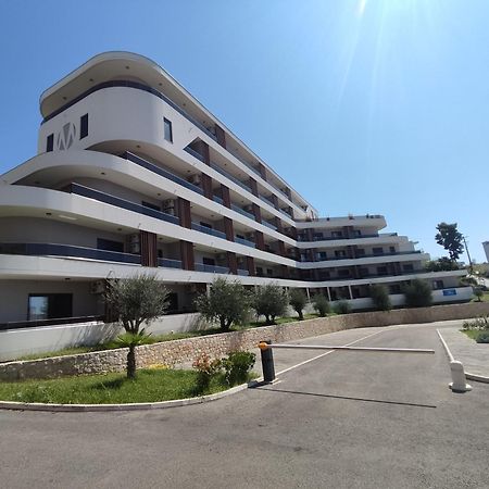 Allure Apartments Улцинь Екстер'єр фото