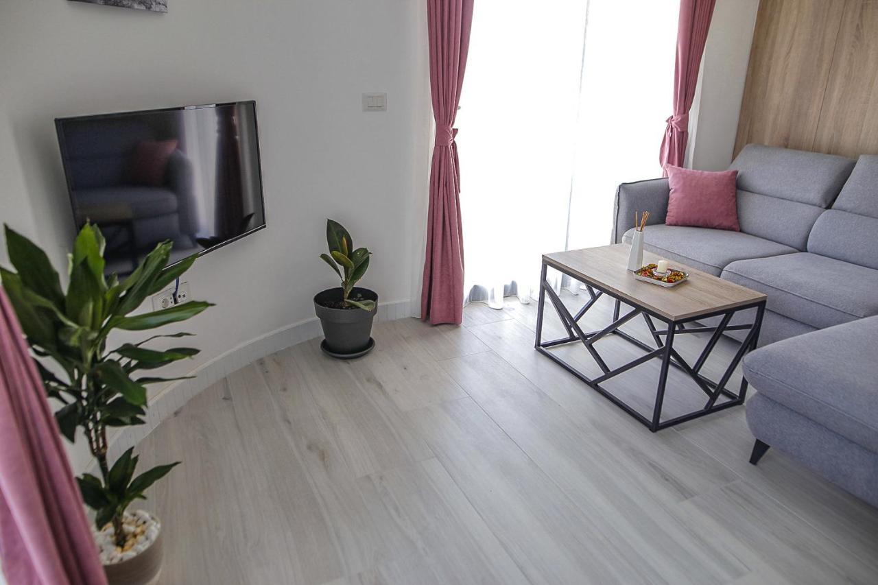 Allure Apartments Улцинь Екстер'єр фото