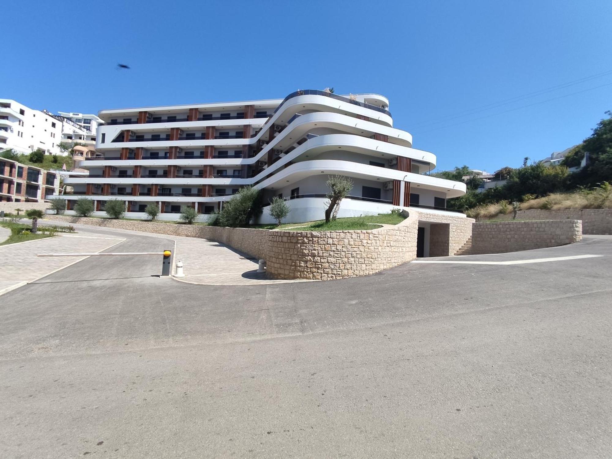 Allure Apartments Улцинь Екстер'єр фото